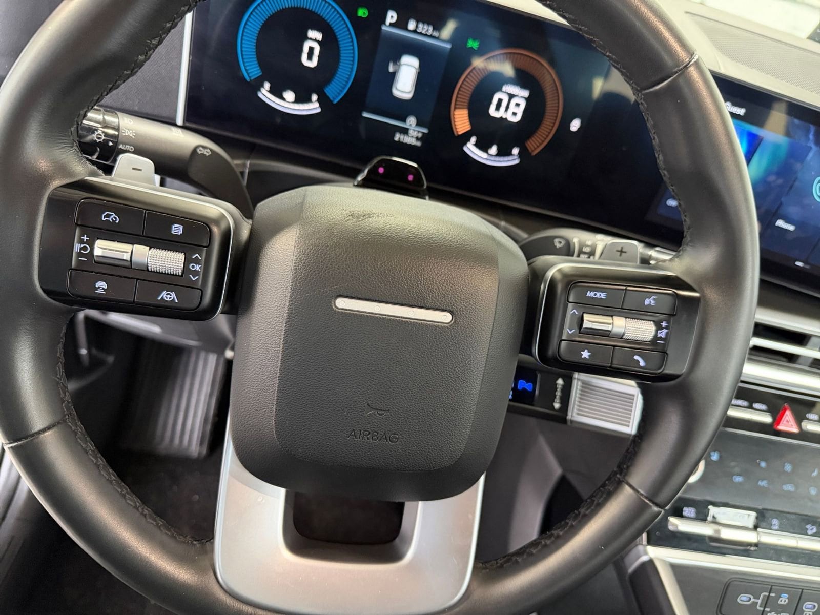 Thumbnail: 2025 Hyundai Santa Fe - 28