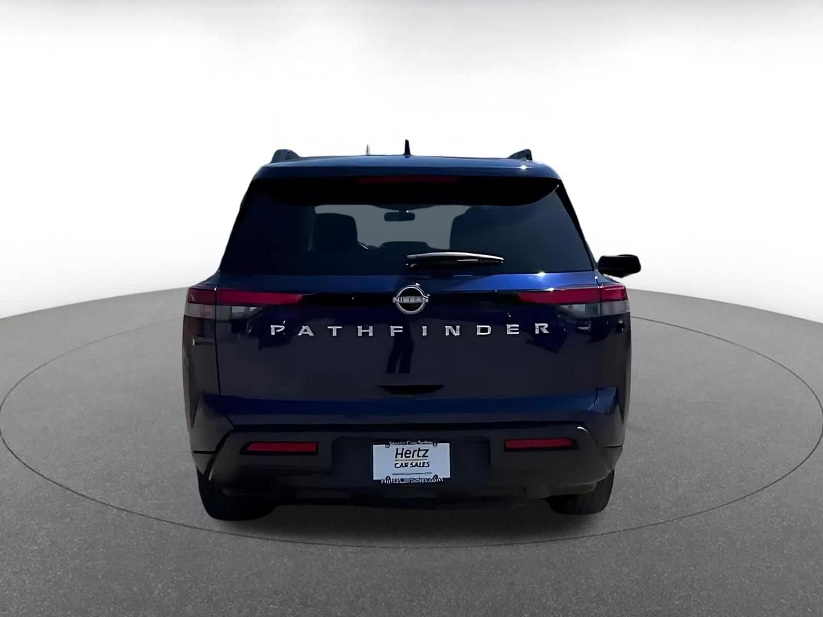 Thumbnail: 2025 Nissan Pathfinder - 12