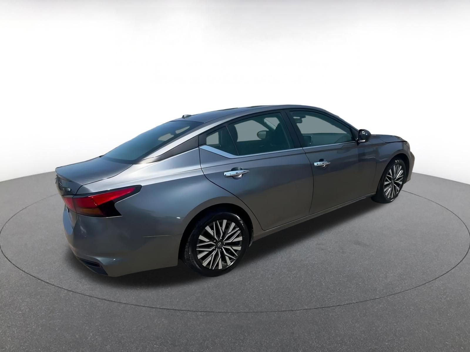 Thumbnail: 2024 Nissan Altima - 15