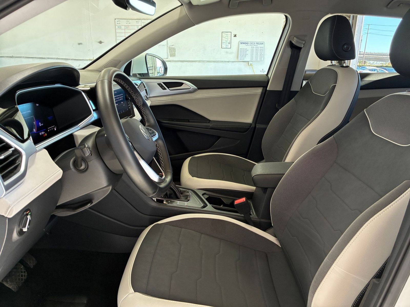 Thumbnail: 2025 Volkswagen Taos - 28