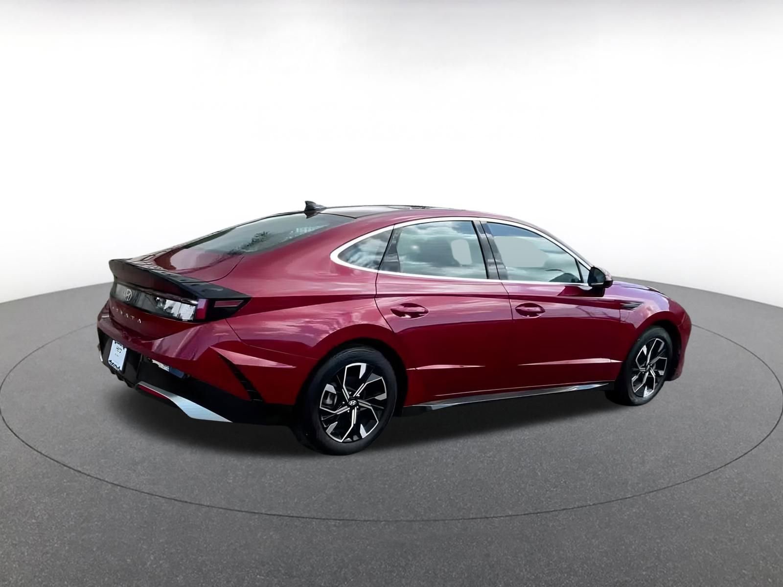 Thumbnail: 2025 Hyundai Sonata - 15