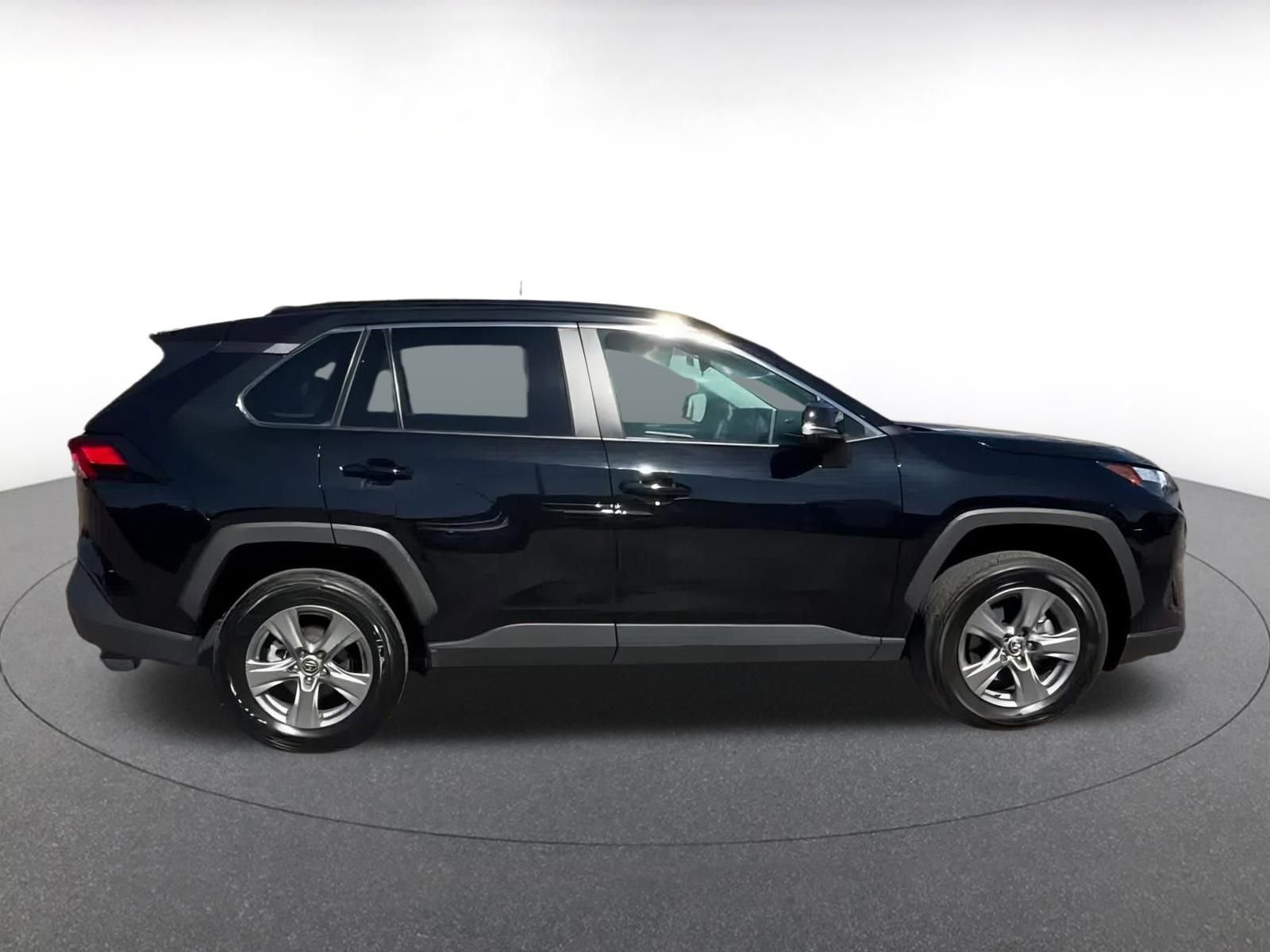 Thumbnail: 2025 Toyota RAV4 - 16