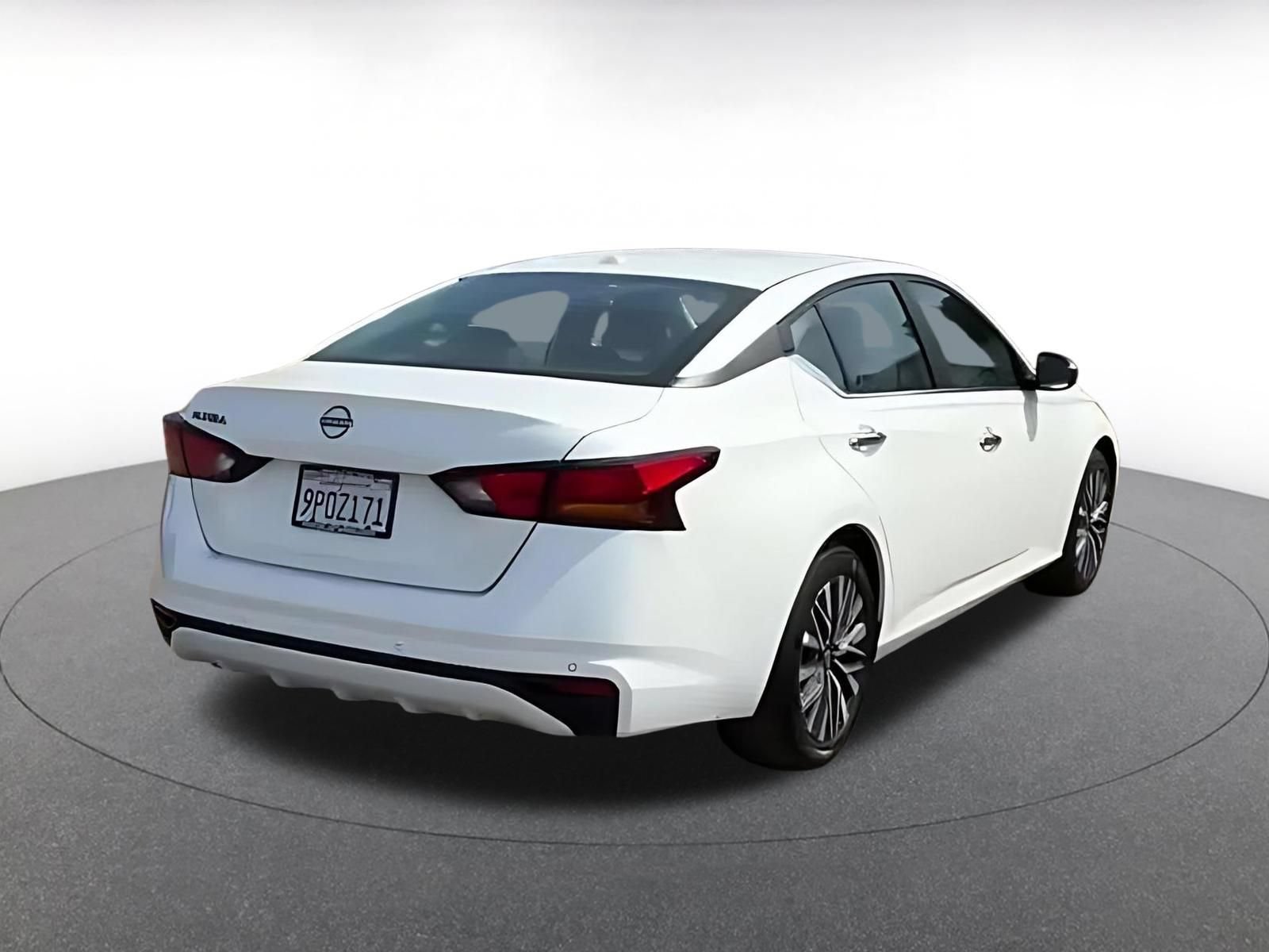 Thumbnail: 2025 Nissan Altima - 14