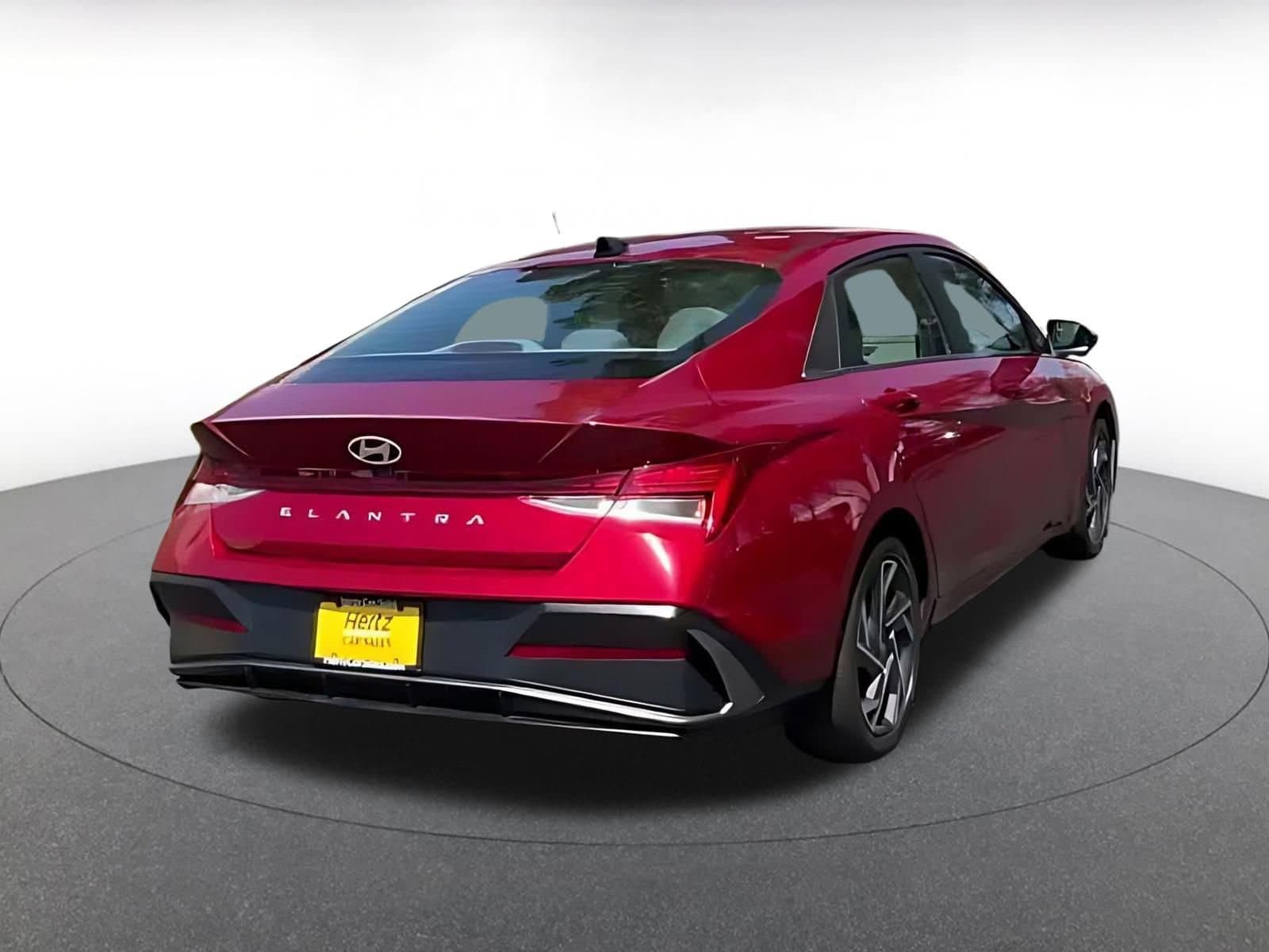 Thumbnail: 2025 Hyundai Elantra - 9