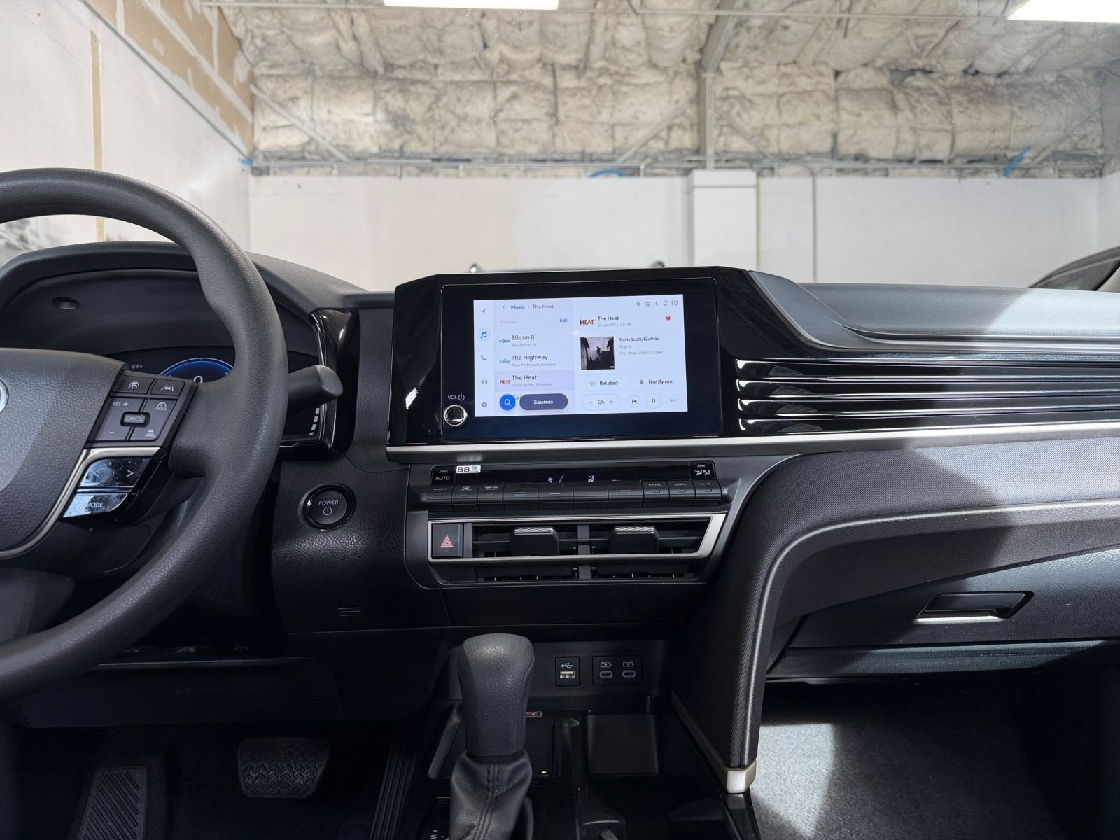 Thumbnail: 2025 Toyota Camry - 18