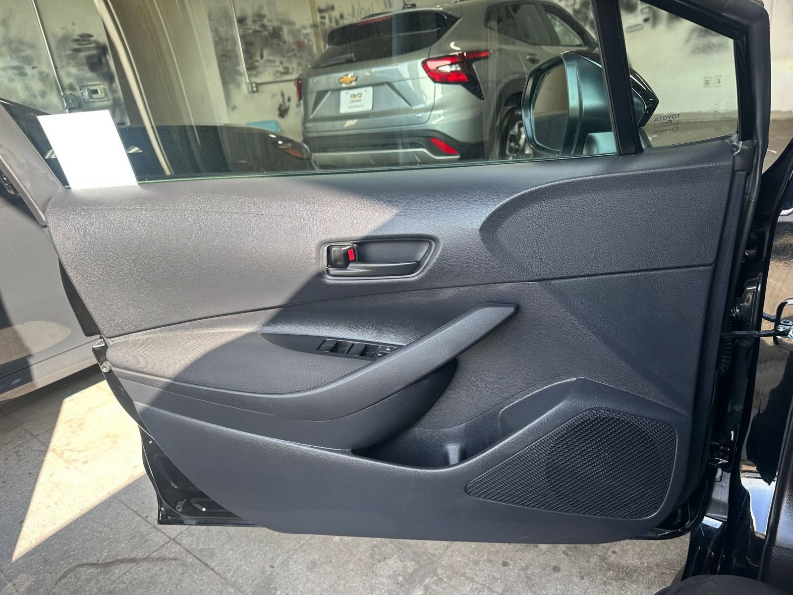 Thumbnail: 2025 Toyota Corolla - 20