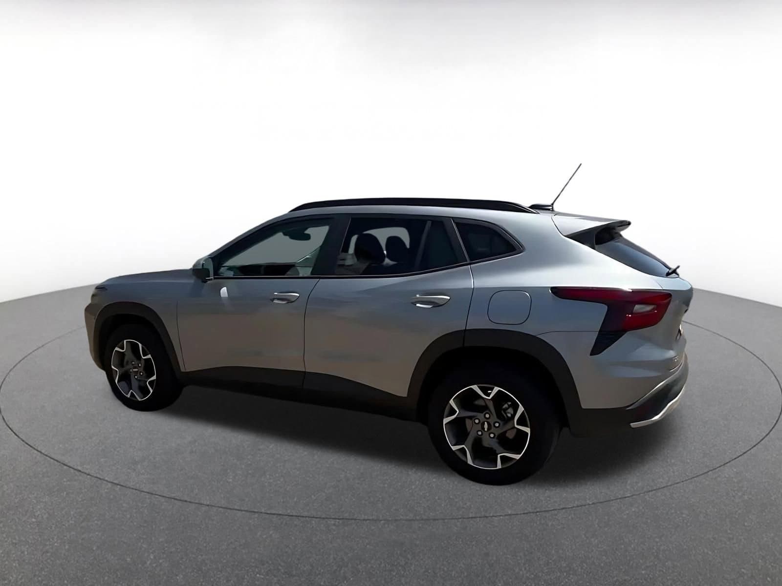Thumbnail: 2025 Chevrolet Trax - 9