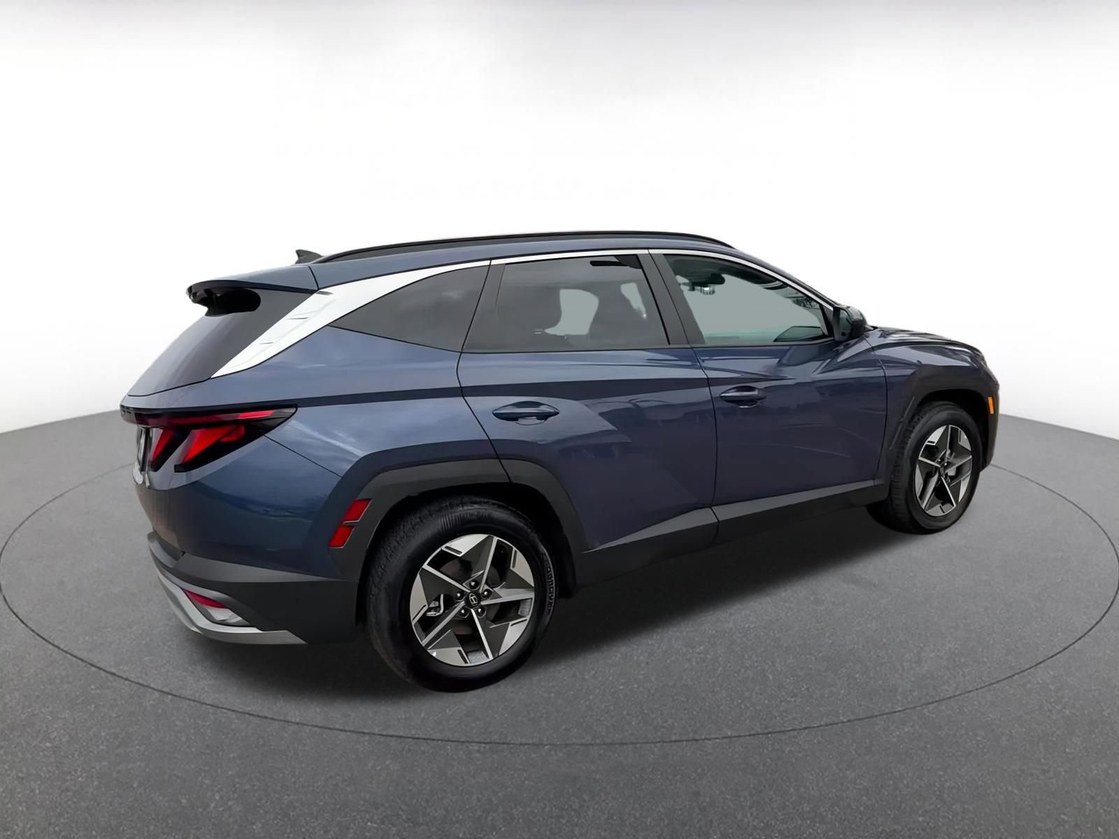 Thumbnail: 2025 Hyundai Tucson - 15