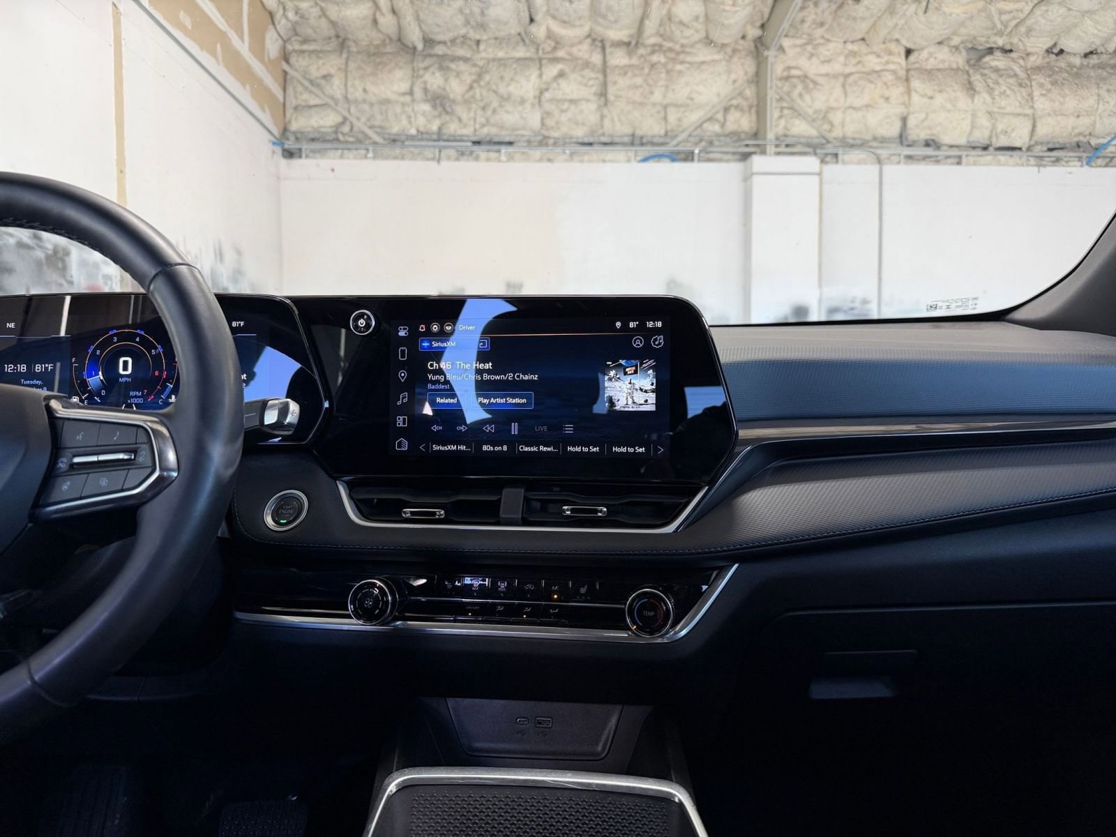 Thumbnail: 2025 Chevrolet Equinox - 18