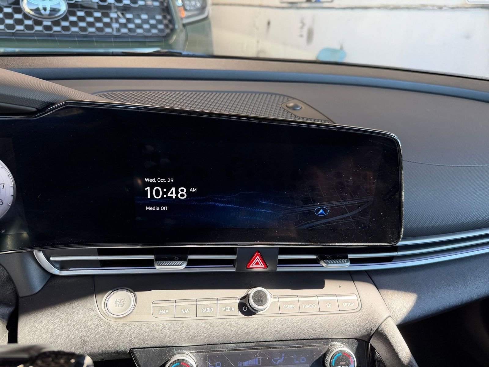 Thumbnail: 2025 Hyundai Elantra - 21