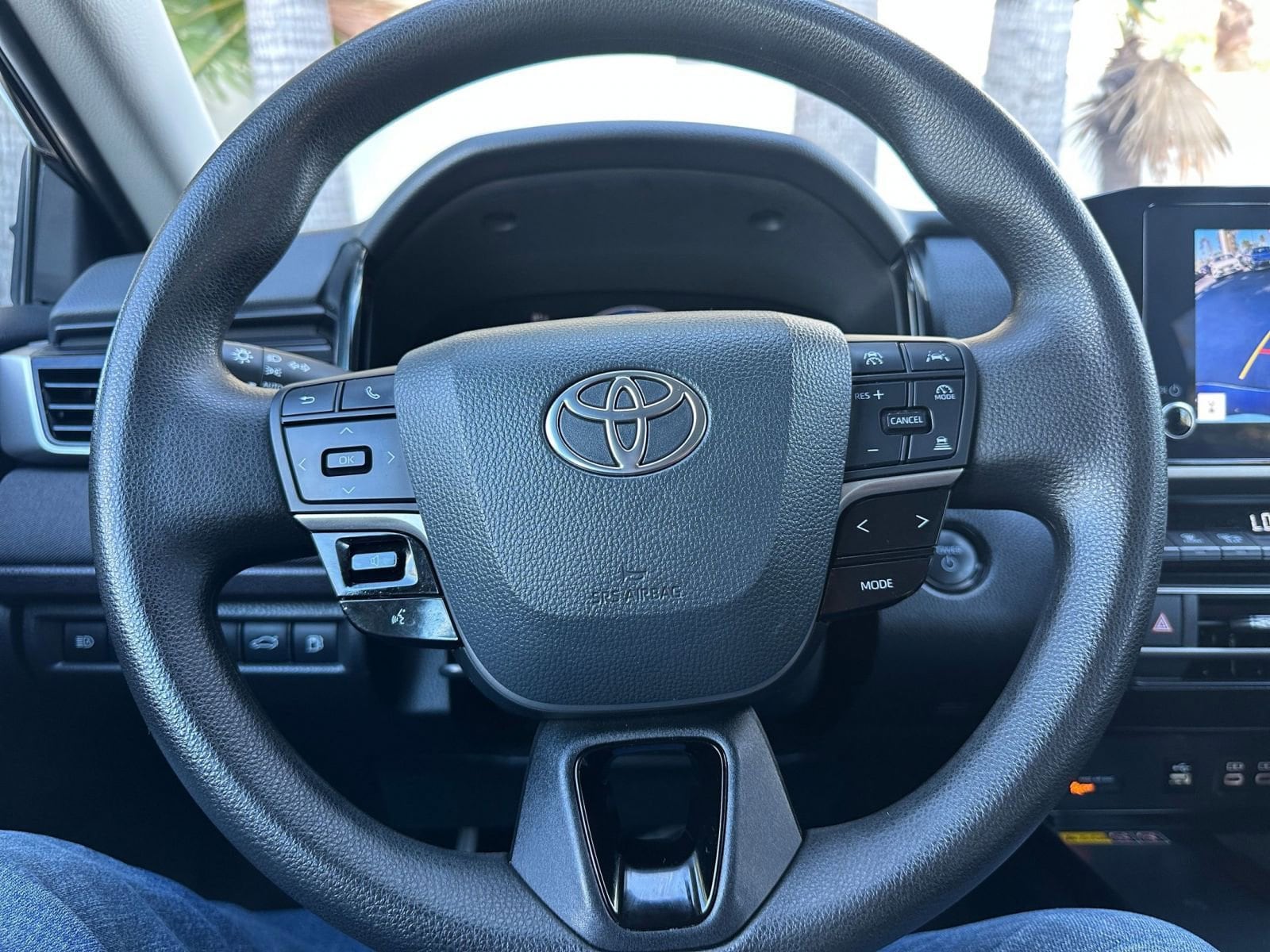 Thumbnail: 2025 Toyota Camry - 27