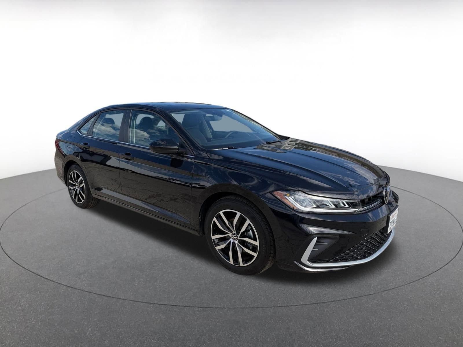 Thumbnail: 2025 Volkswagen Jetta - 1