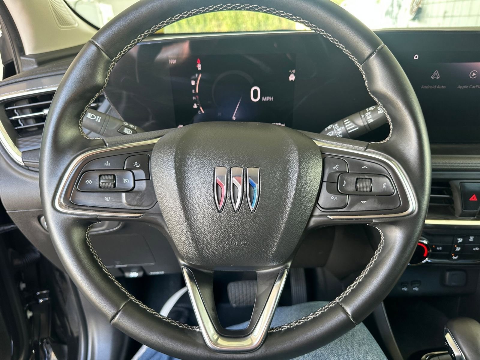 Thumbnail: 2025 Buick Encore GX - 25