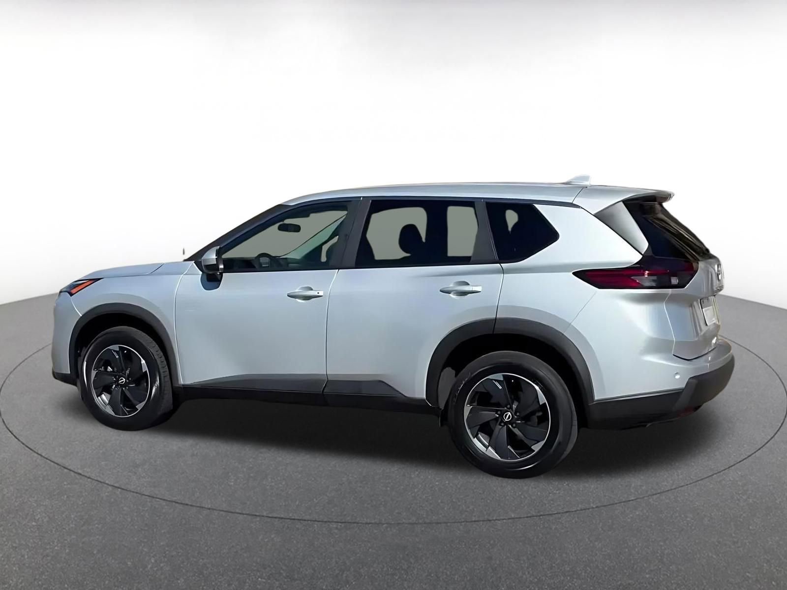 Thumbnail: 2025 Nissan Rogue - 10