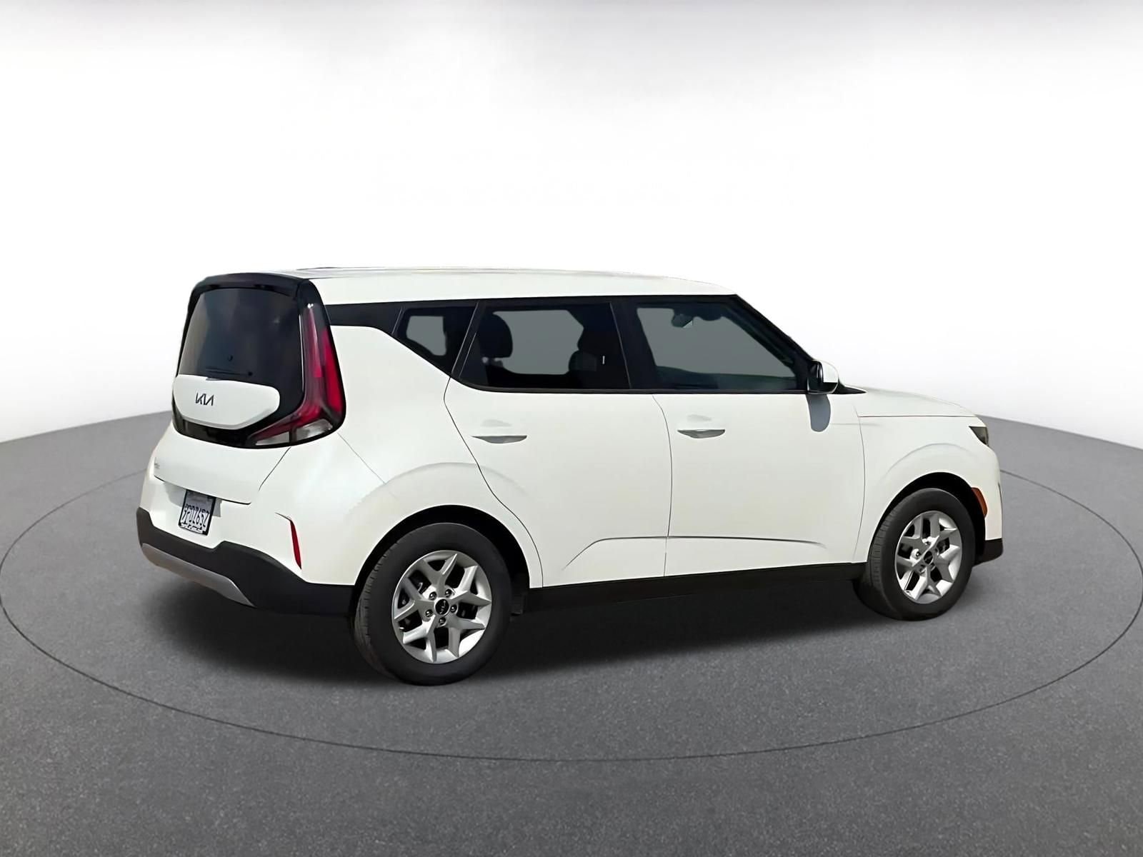 Thumbnail: 2025 Kia Soul - 15