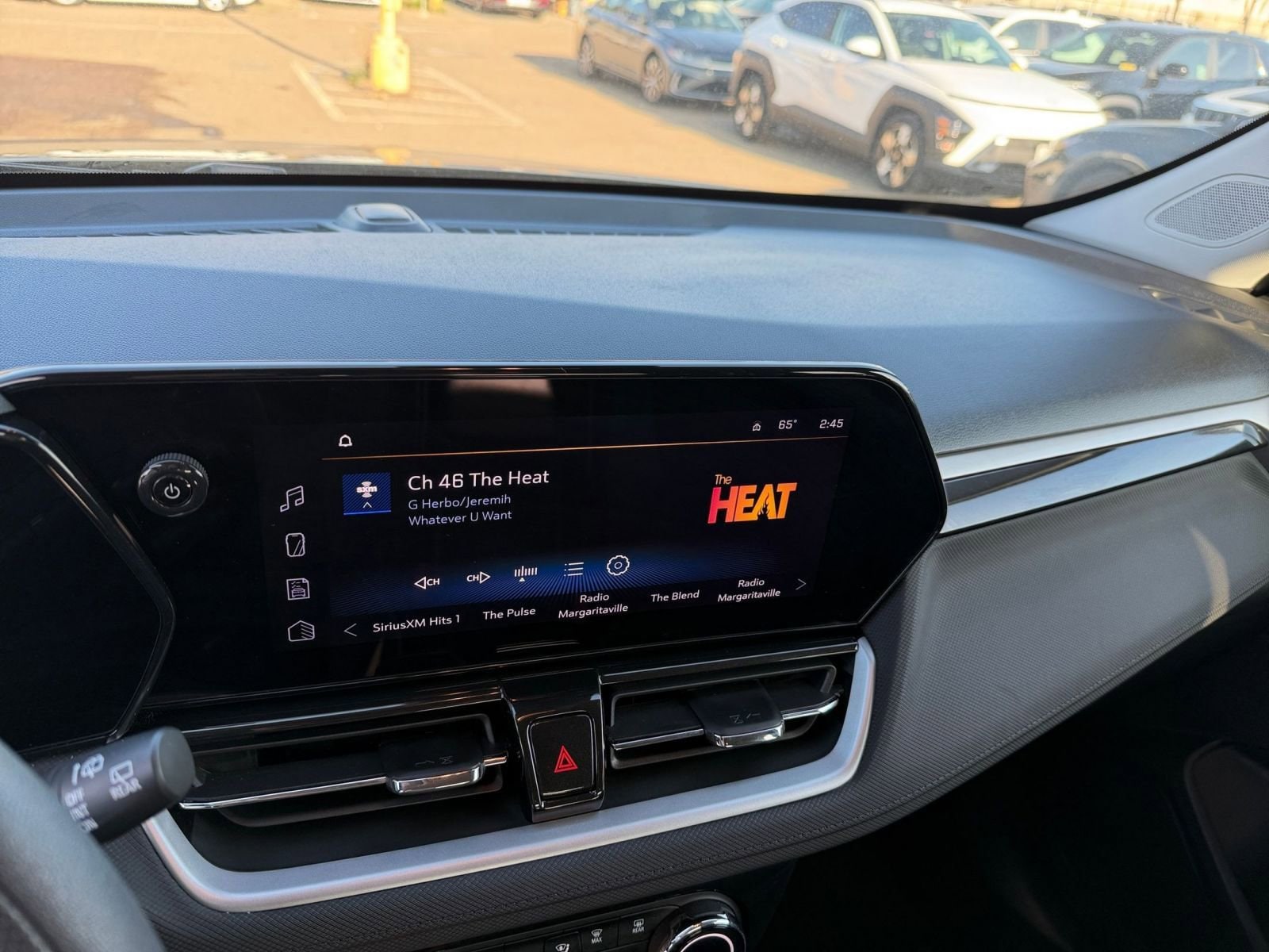 Thumbnail: 2025 Chevrolet TrailBlazer - 21