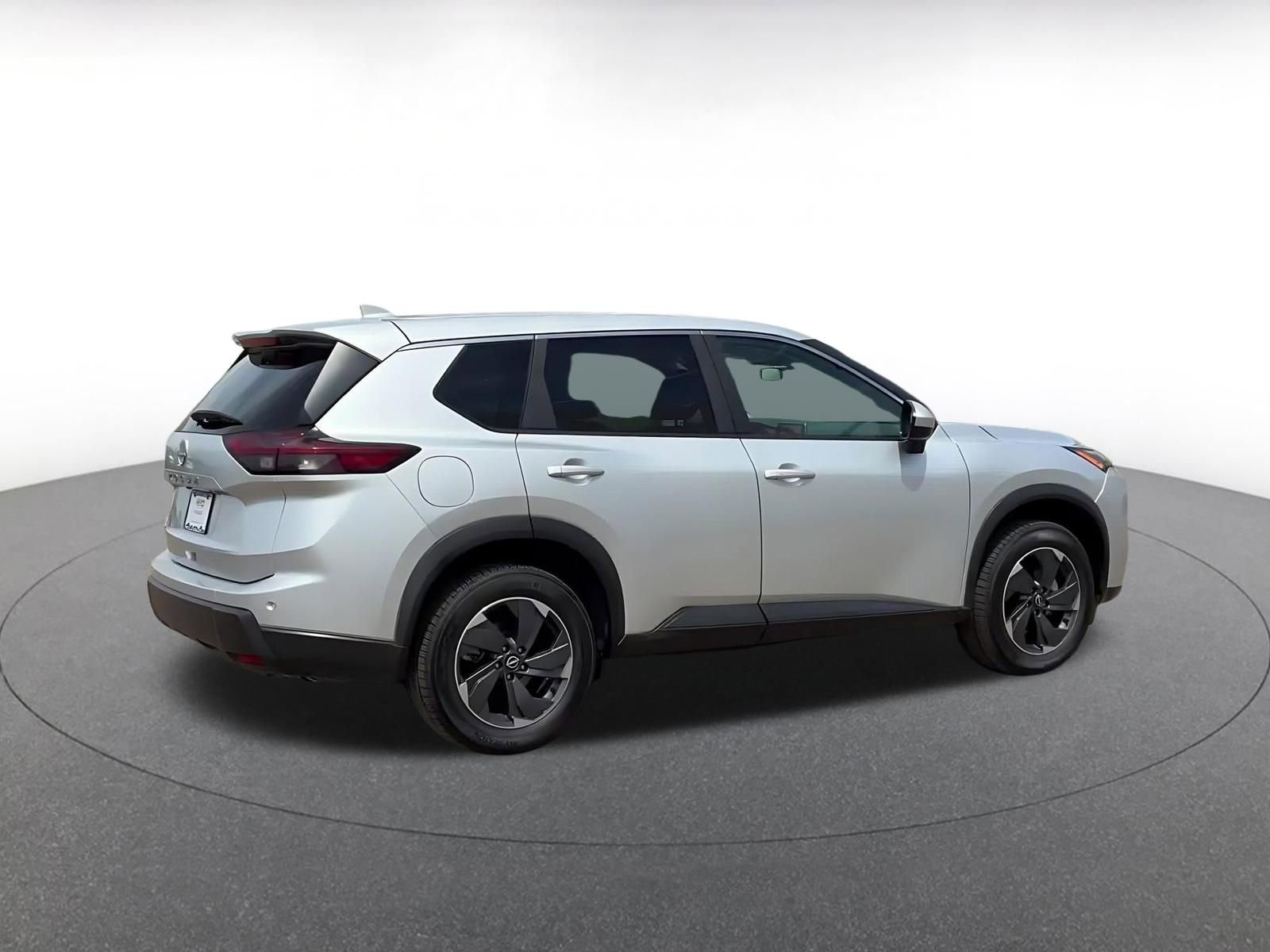 Thumbnail: 2025 Nissan Rogue - 15