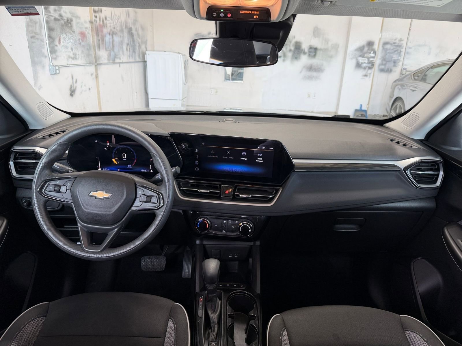 Thumbnail: 2025 Chevrolet TrailBlazer - 31