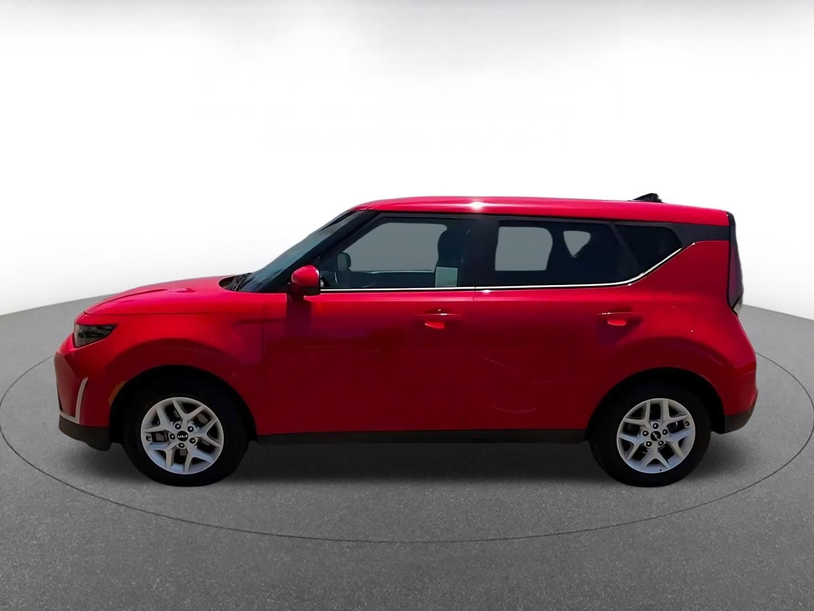 Thumbnail: 2025 Kia Soul - 8