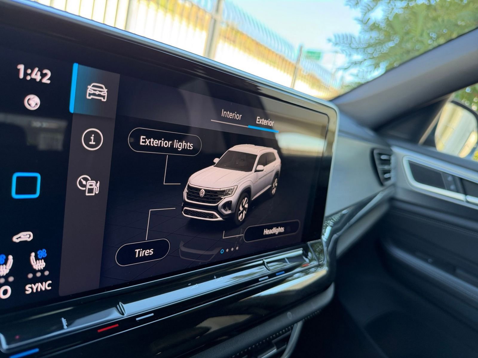 Thumbnail: 2025 Volkswagen Atlas - 21