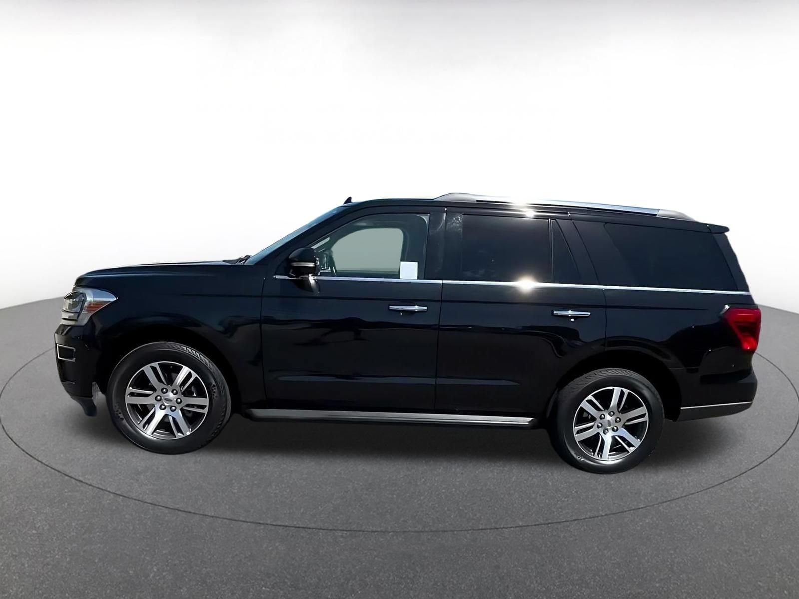 Thumbnail: 2024 Ford Expedition - 6