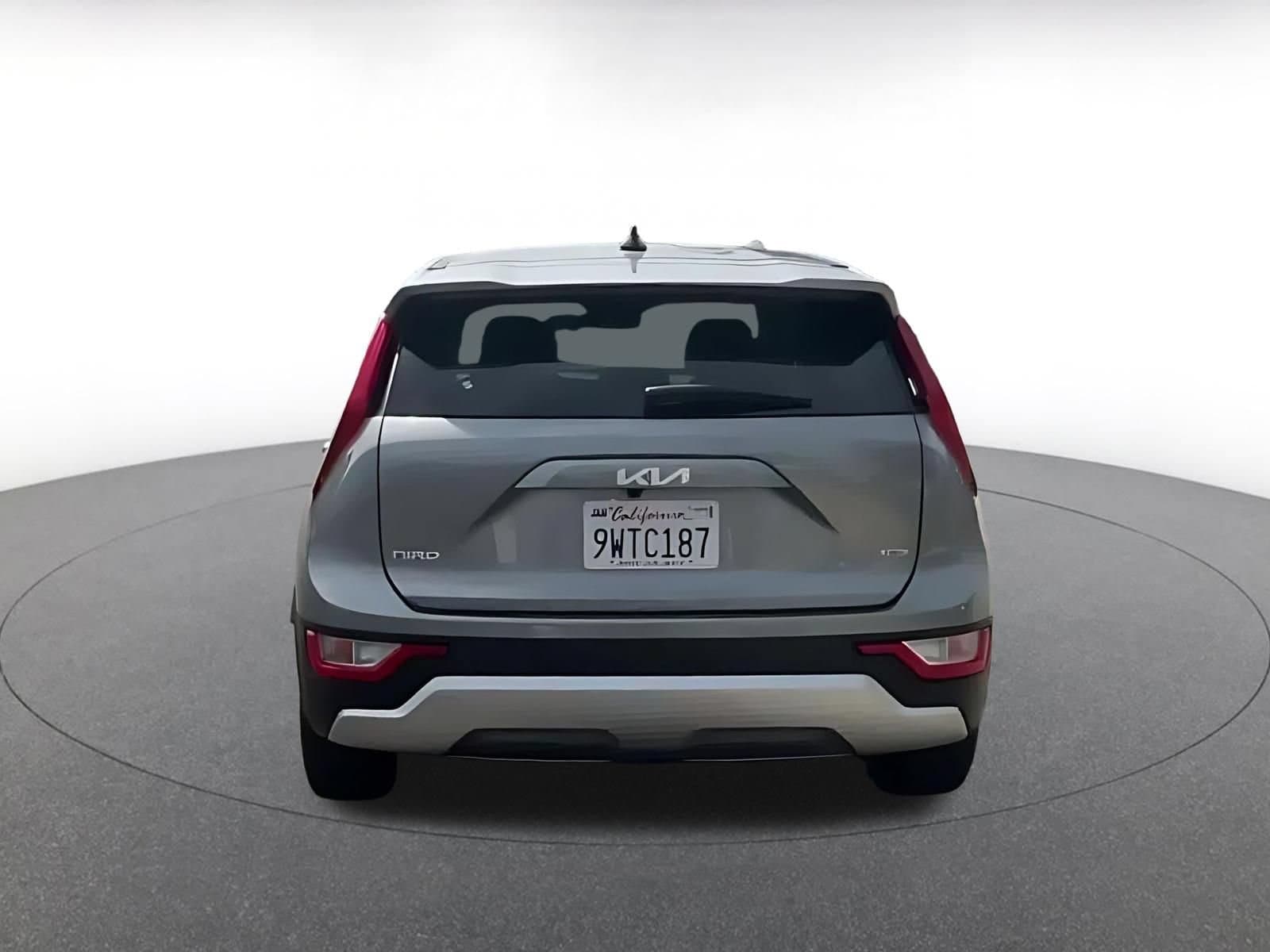 Thumbnail: 2026 Kia Niro - 10