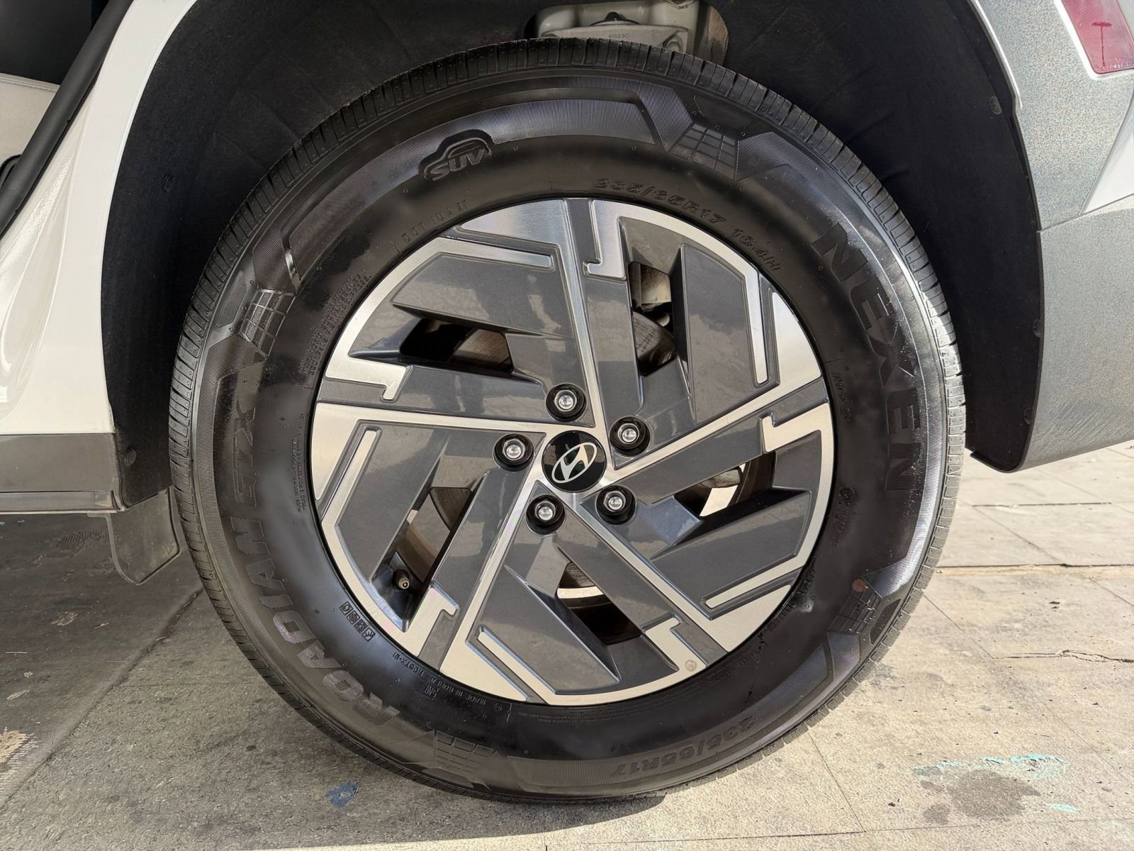 Thumbnail: 2025 Hyundai Tucson - 30