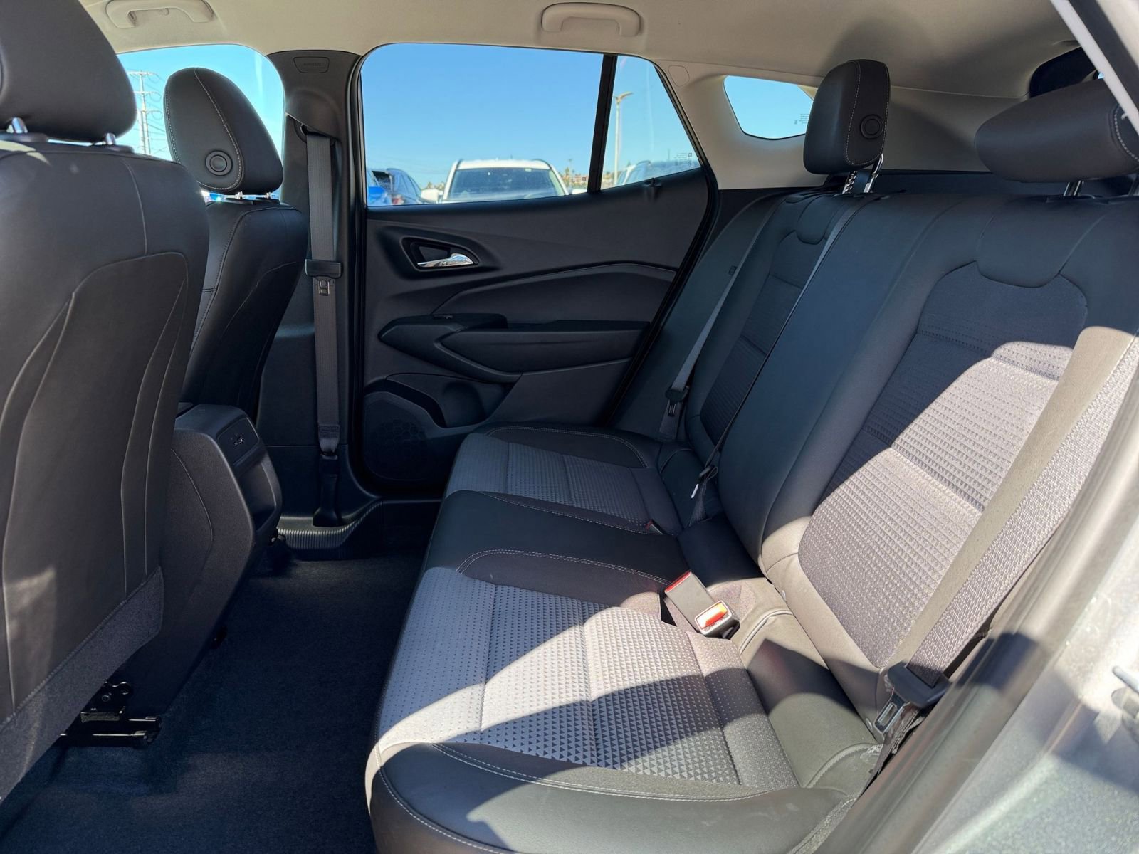 Thumbnail: 2025 Chevrolet Trax - 23