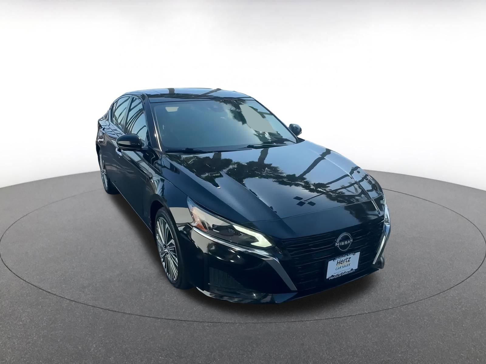 Thumbnail: 2024 Nissan Altima - 3