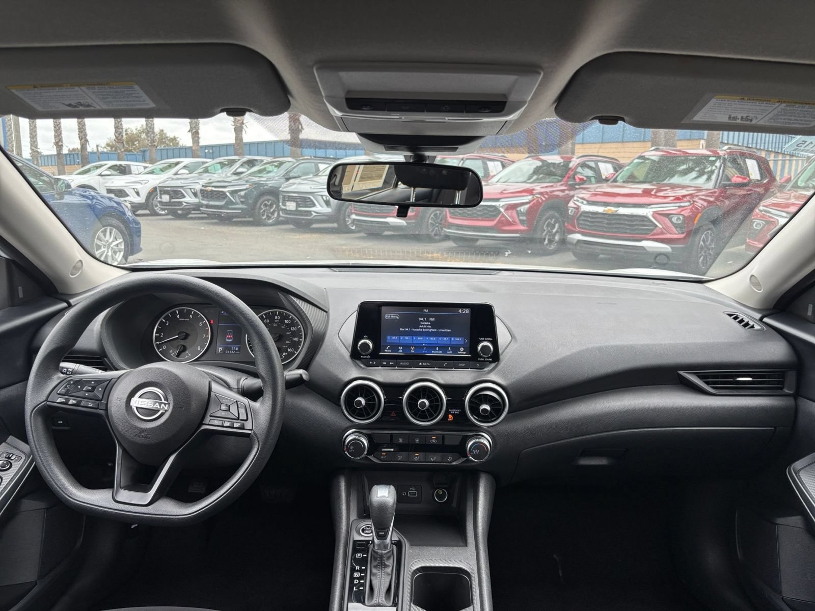 Thumbnail: 2025 Nissan Sentra - 31