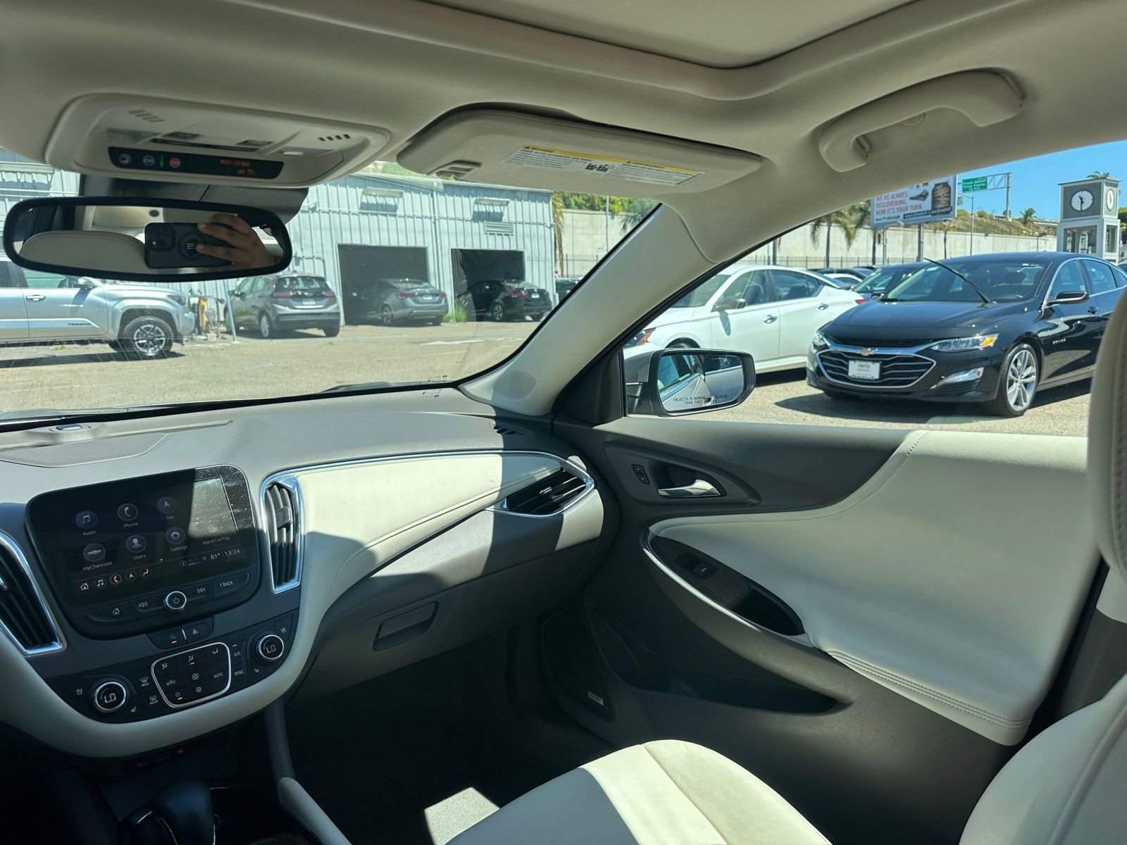 Thumbnail: 2024 Chevrolet Malibu - 35