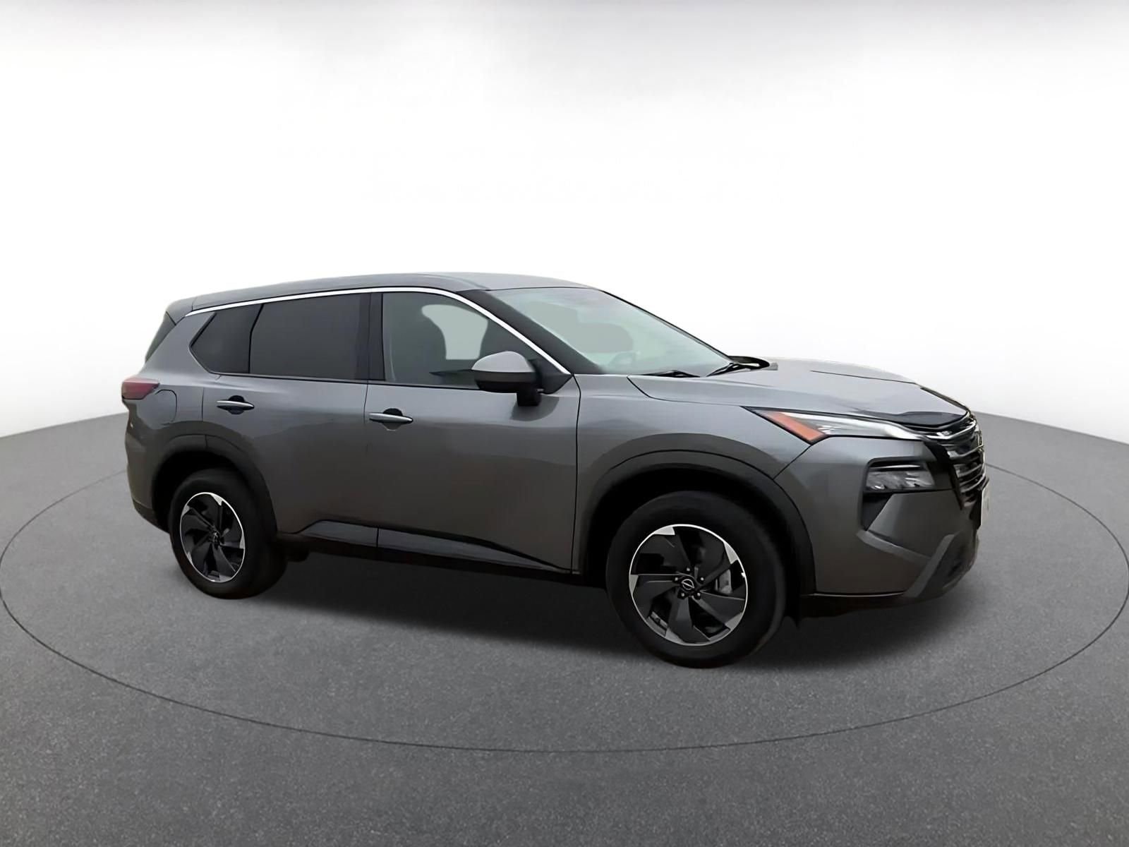 Thumbnail: 2025 Nissan Rogue - 2