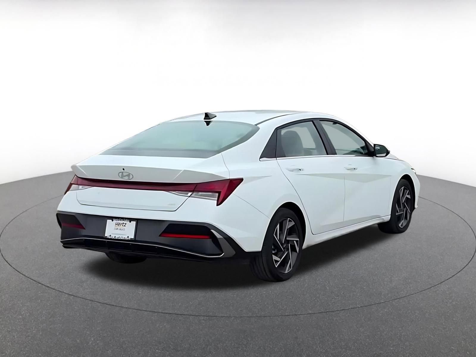 Thumbnail: 2025 Hyundai Elantra - 14