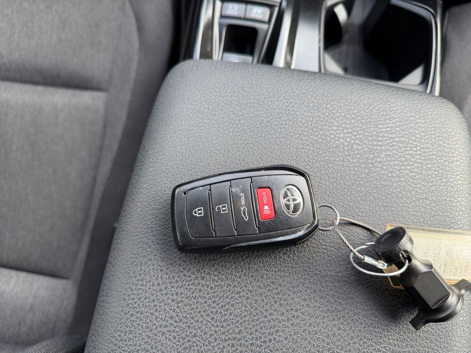 Thumbnail: 2025 Toyota Camry - 22