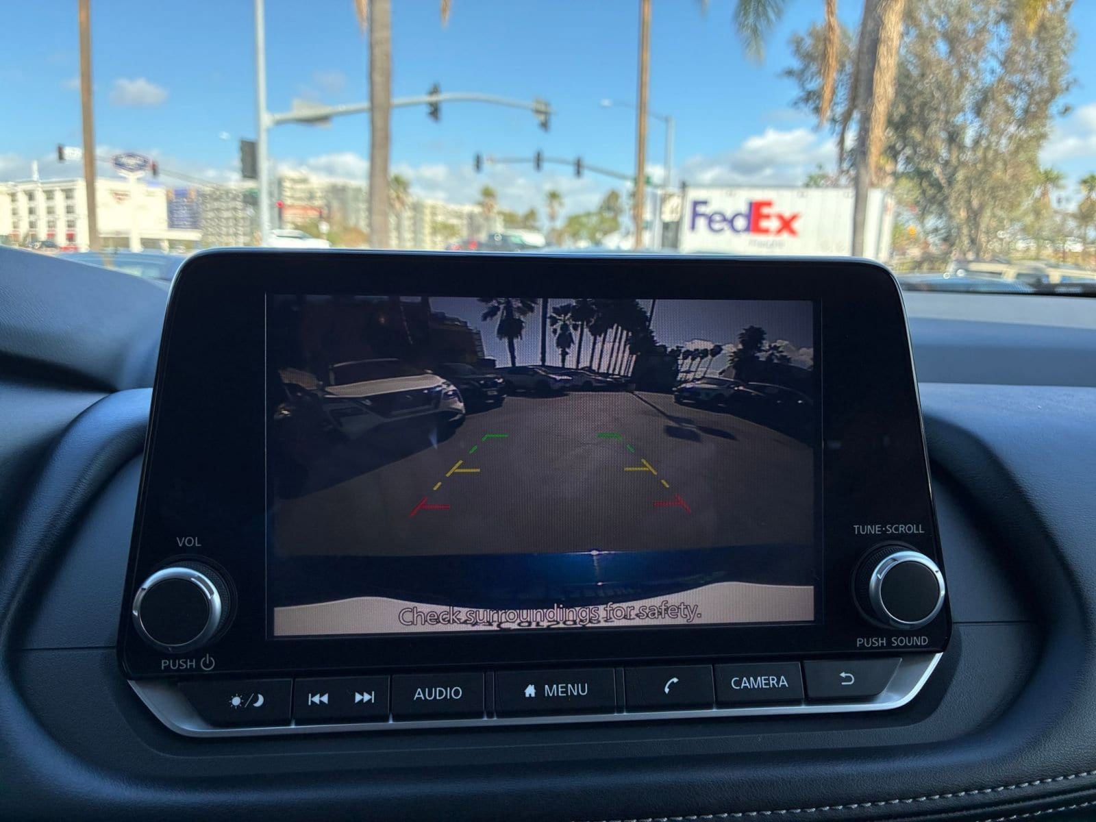 Thumbnail: 2025 Nissan Rogue - 25