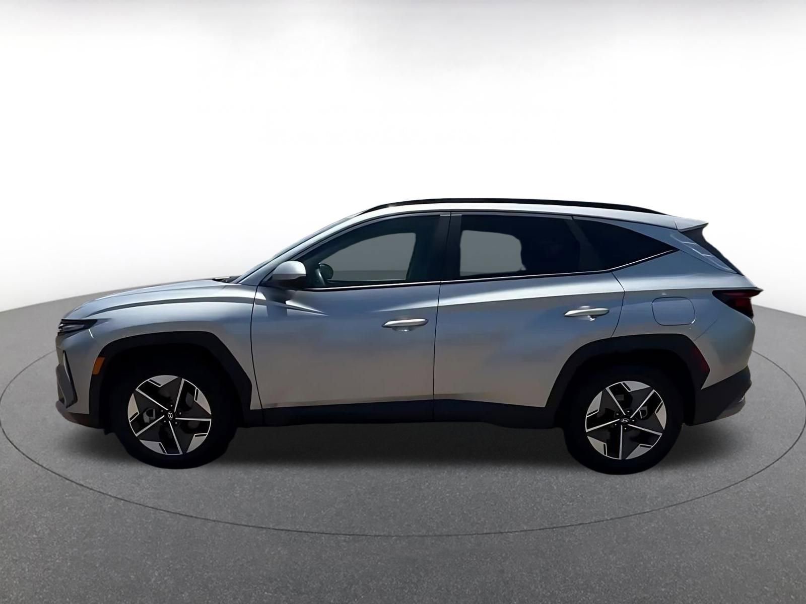 Thumbnail: 2025 Hyundai Tucson - 10