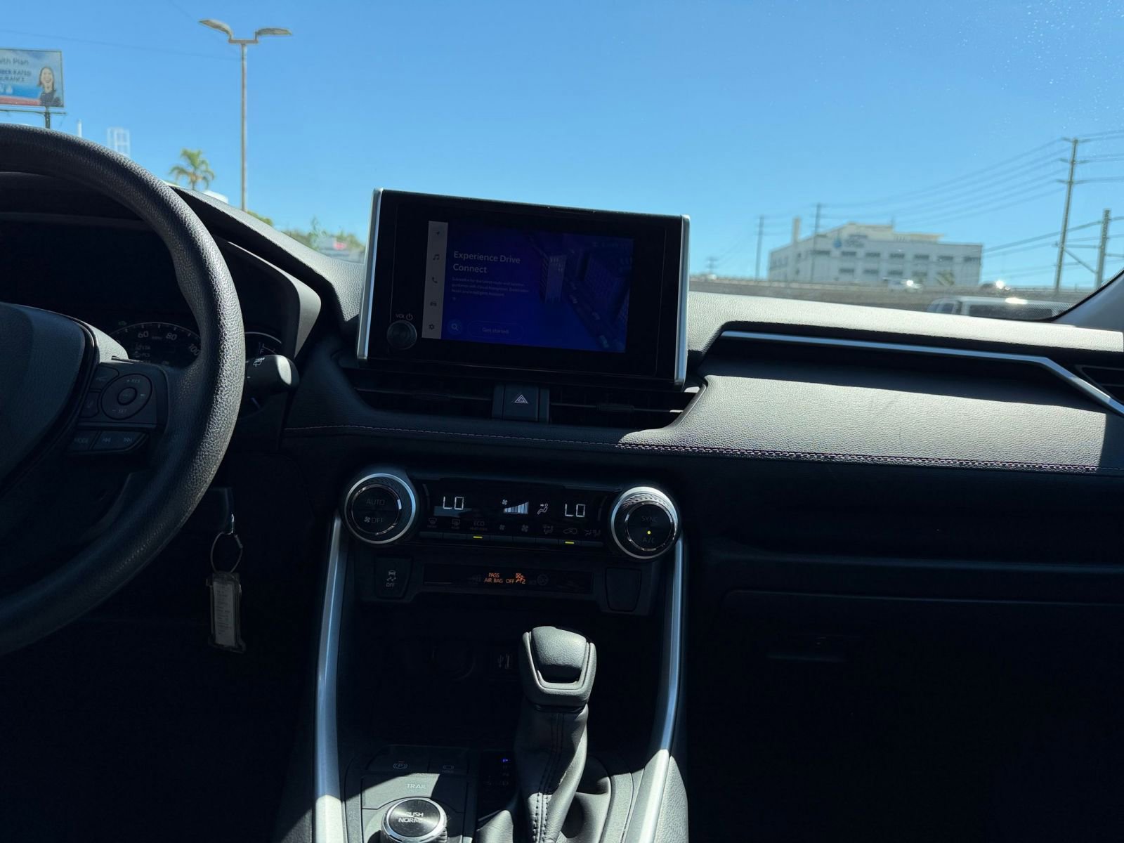 Thumbnail: 2025 Toyota RAV4 - 18