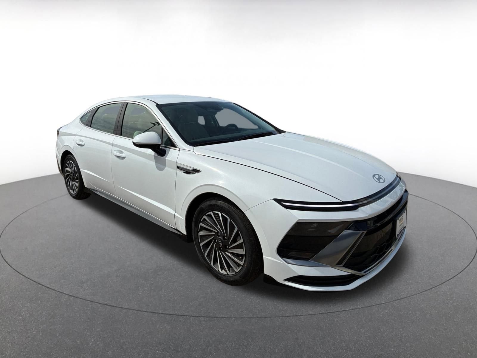 Thumbnail: 2025 Hyundai Sonata - 1