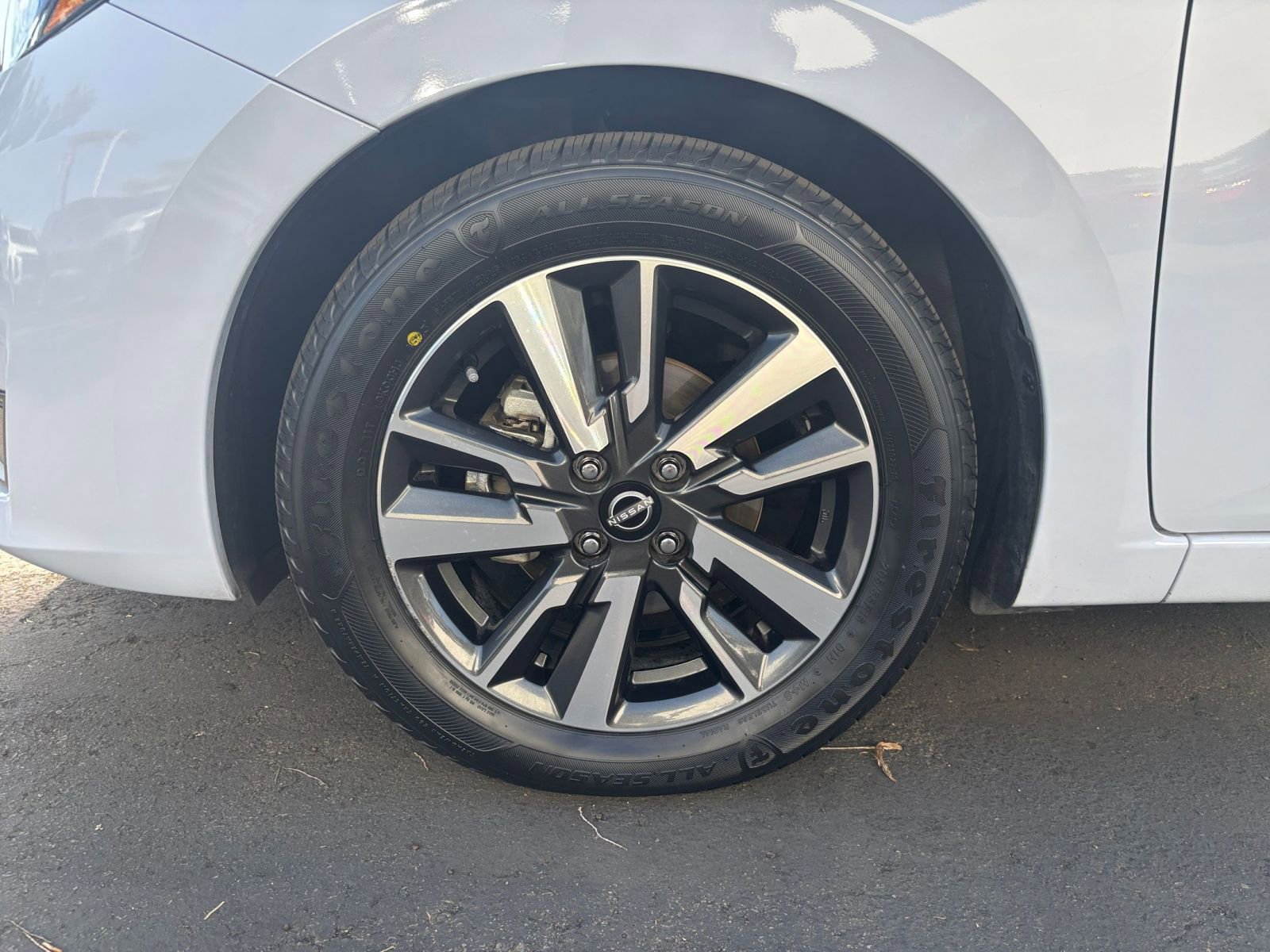 Thumbnail: 2025 Nissan Versa - 28