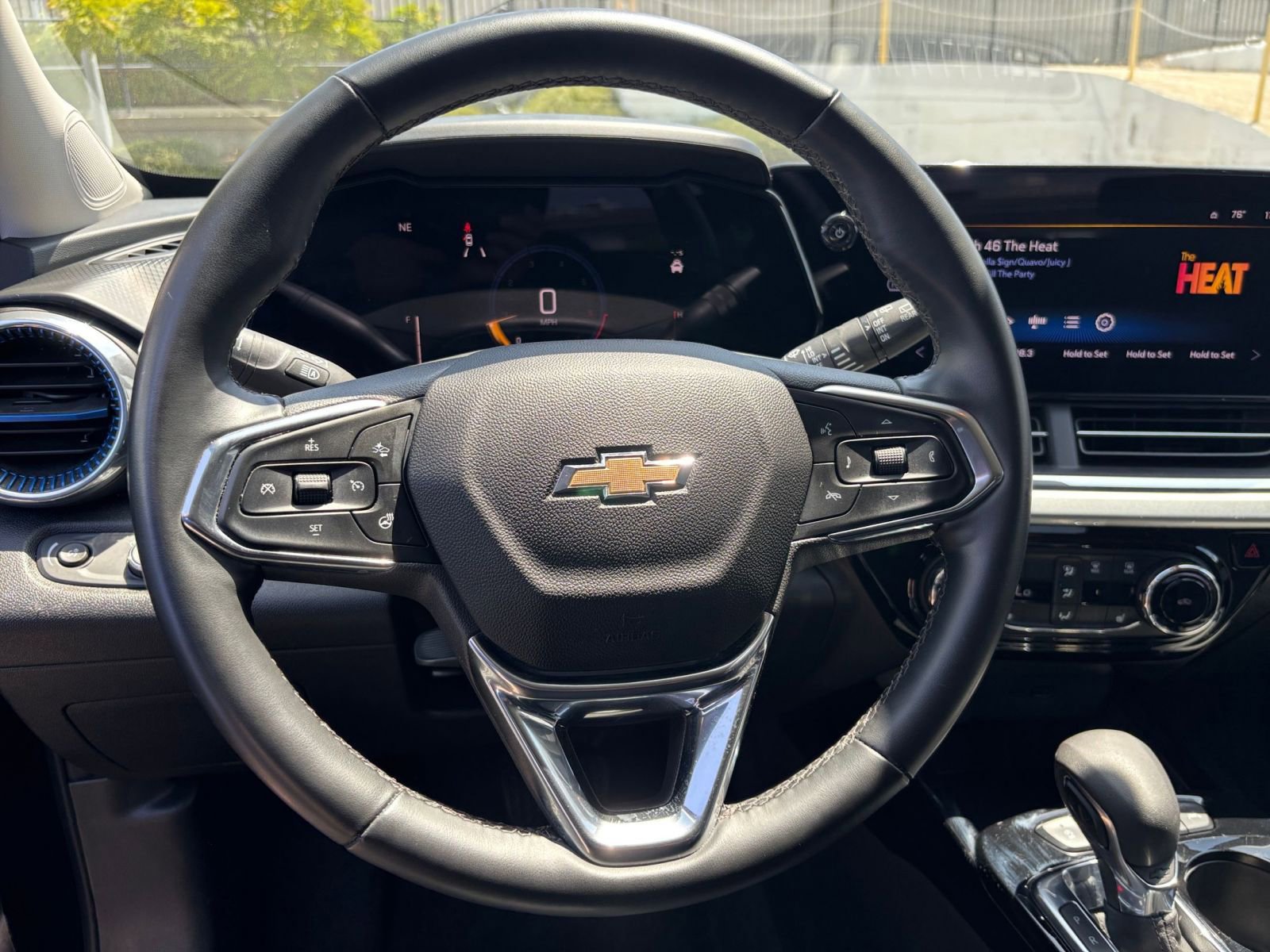 Thumbnail: 2025 Chevrolet Trax - 27