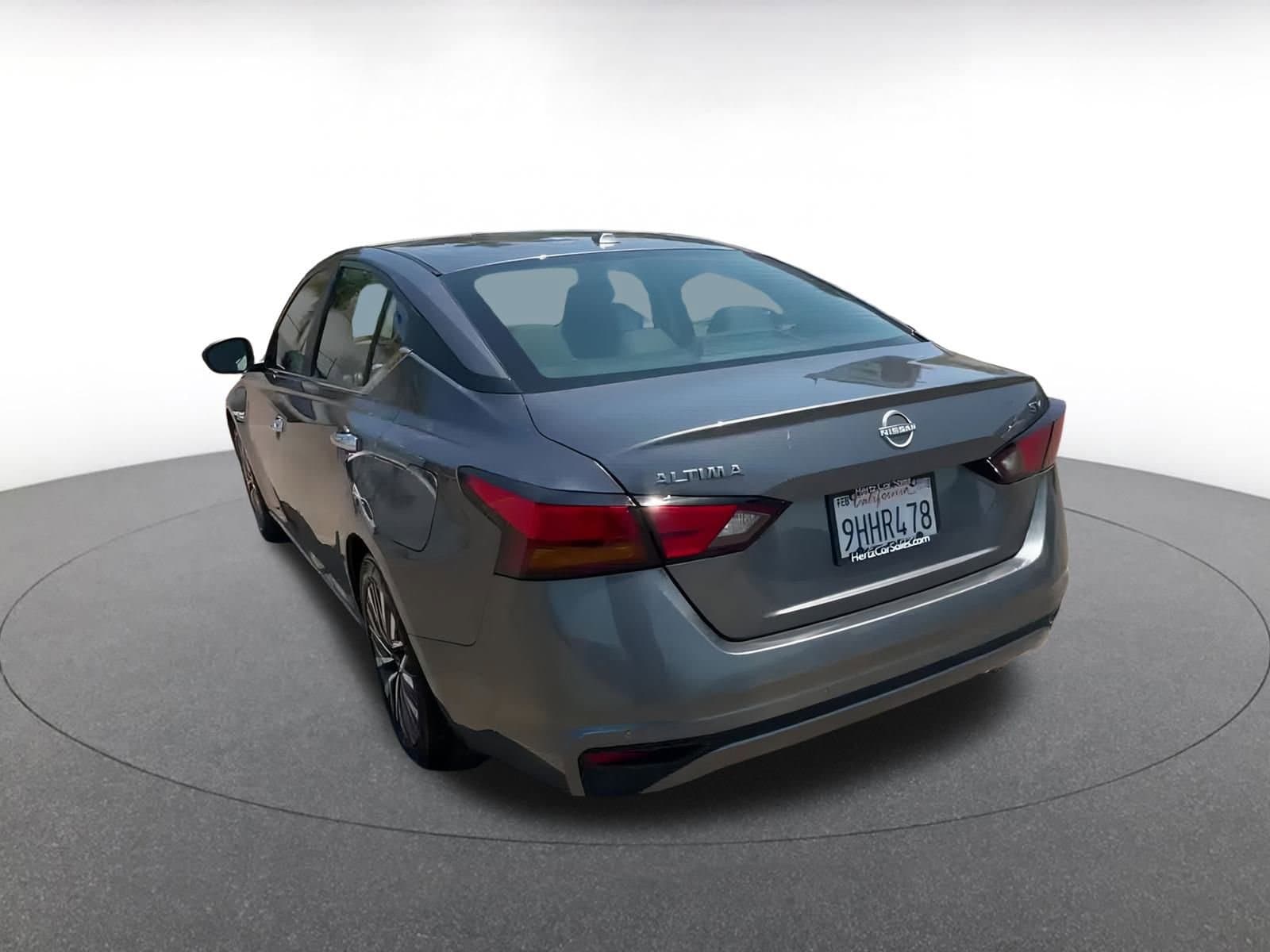 Thumbnail: 2024 Nissan Altima - 11