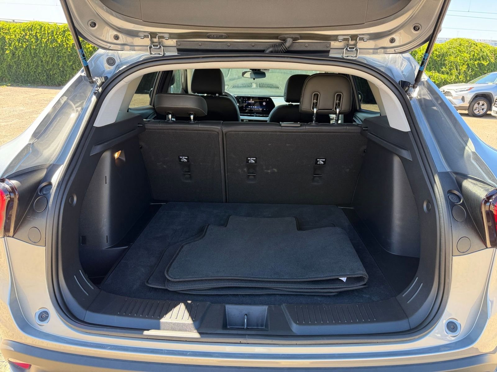 Thumbnail: 2025 Chevrolet Trax - 29