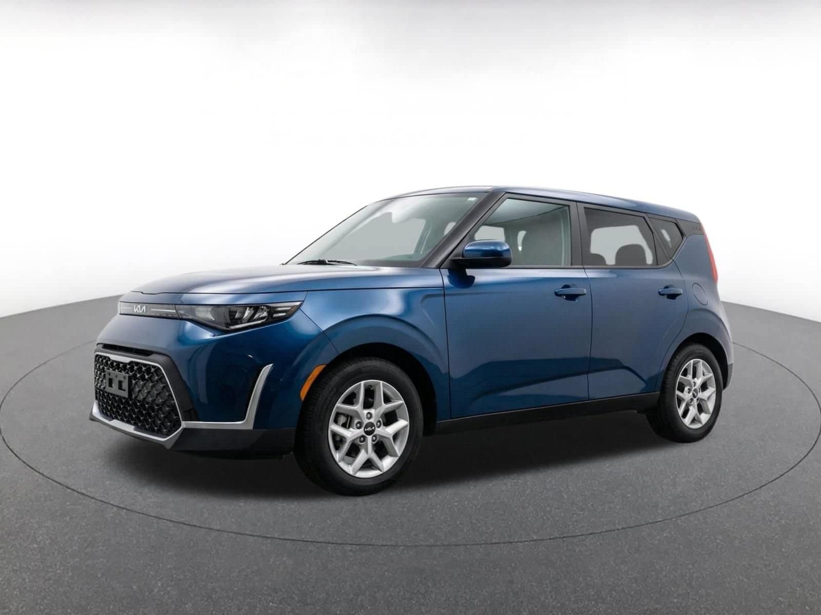 Thumbnail: 2025 Kia Soul - 3