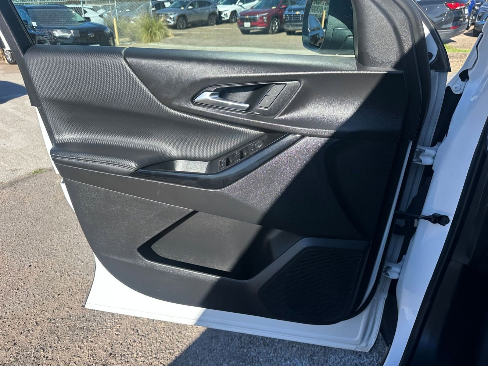 Thumbnail: 2025 Chevrolet Equinox - 20