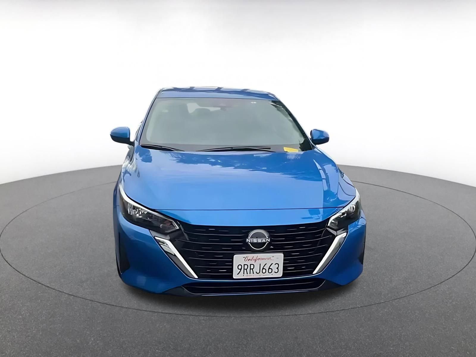 Thumbnail: 2025 Nissan Sentra - 4