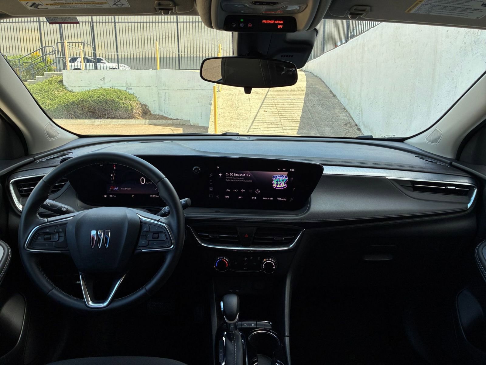 Thumbnail: 2025 Buick Encore GX - 32