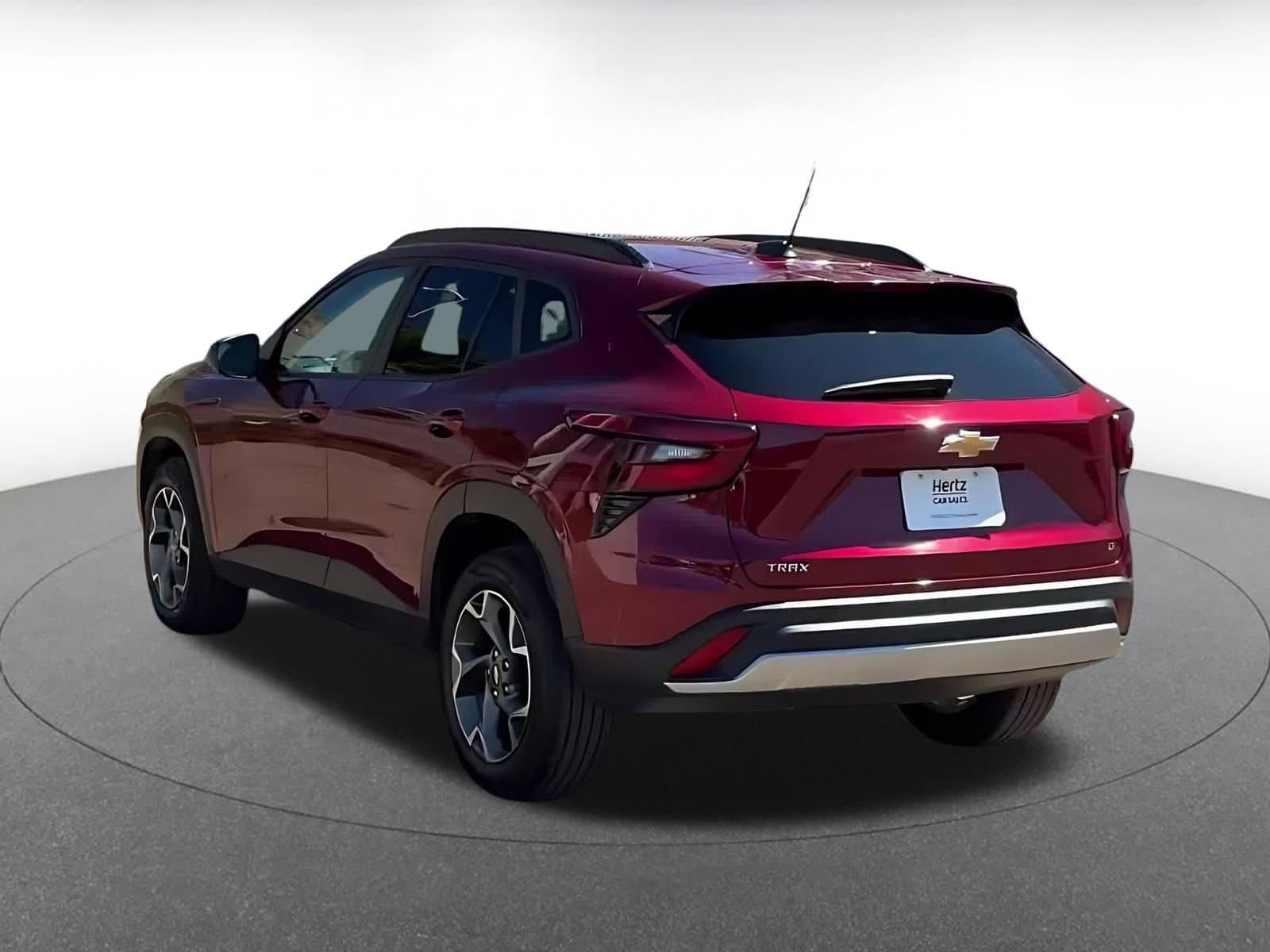 Thumbnail: 2025 Chevrolet Trax - 11