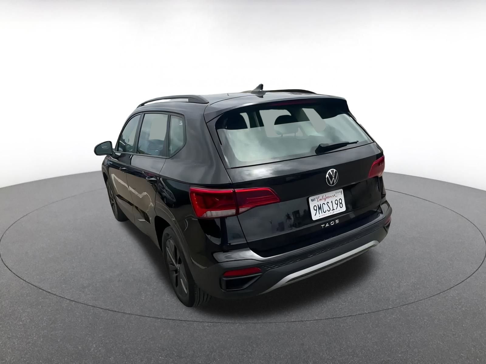 Thumbnail: 2024 Volkswagen Taos - 11