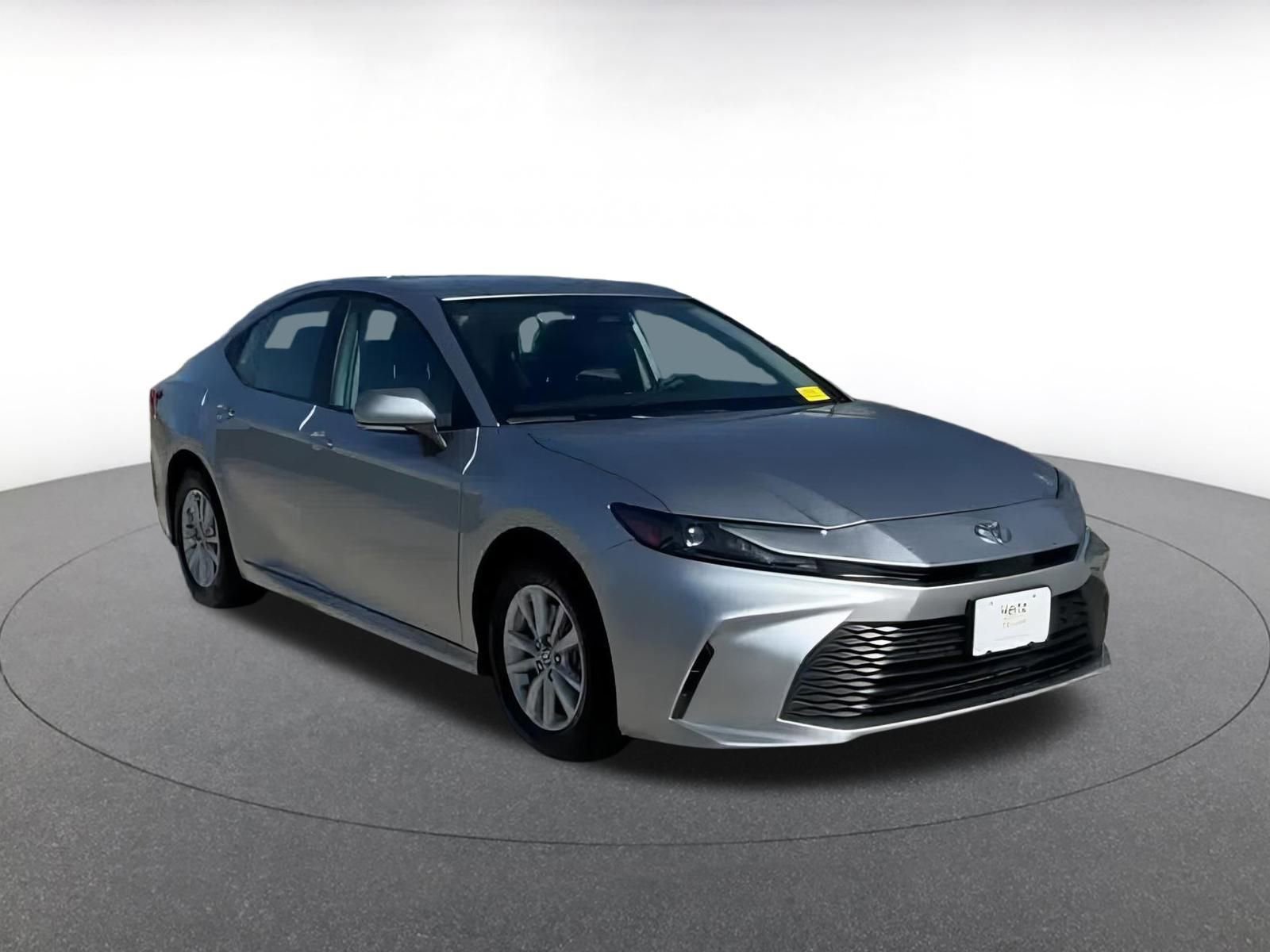 Thumbnail: 2025 Toyota Camry - 3