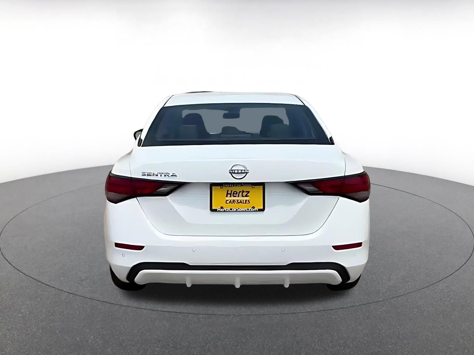 Thumbnail: 2025 Nissan Sentra - 10